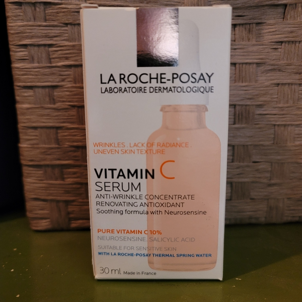 NEW La Roche-Posay Pure Vitamin C Face Serum with Salicylic Acid